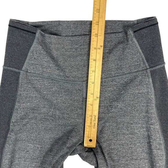 Lululemon Leggings Womens Sz 8 Heathered Black Featherlight Tight 7/8 Yoga Pants - Picture 12 of 16